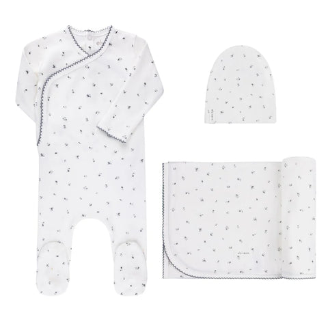 EYL'S AND CO IVORY/BLUE ORGANIC COTTON CLUSTER FLOWER & LEAF TAKE ME HOME SET